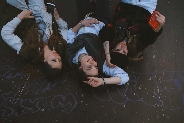 Discover London's Best-Kept Secrets: Exclusive Boutiques for Unique Women's Designer Eyewear